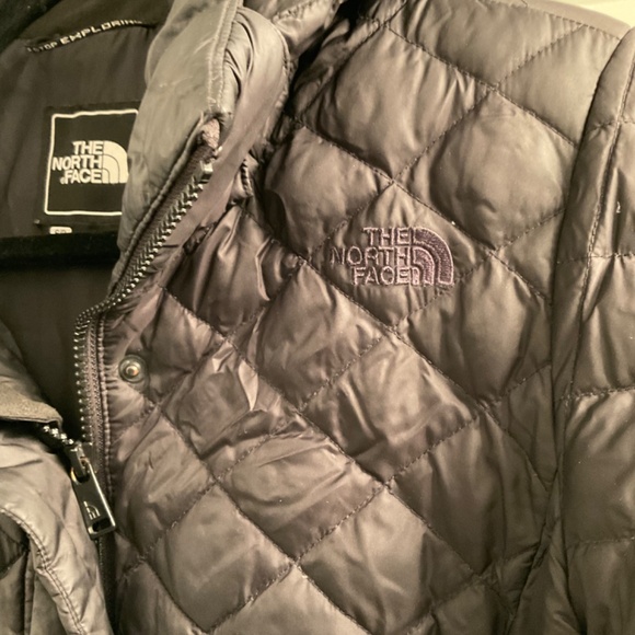 *Rare* The North Face Long Puffer Coat Black - Picture 2 of 13